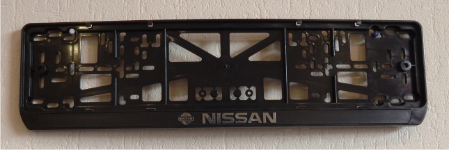 Антивандальная рамка на государственный номер - Nissan рамка номерного знака